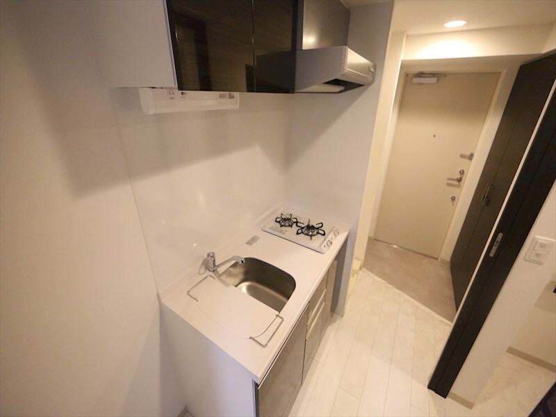 物件内観写真22　(システムキッチン（ガス2口コンロ付）)