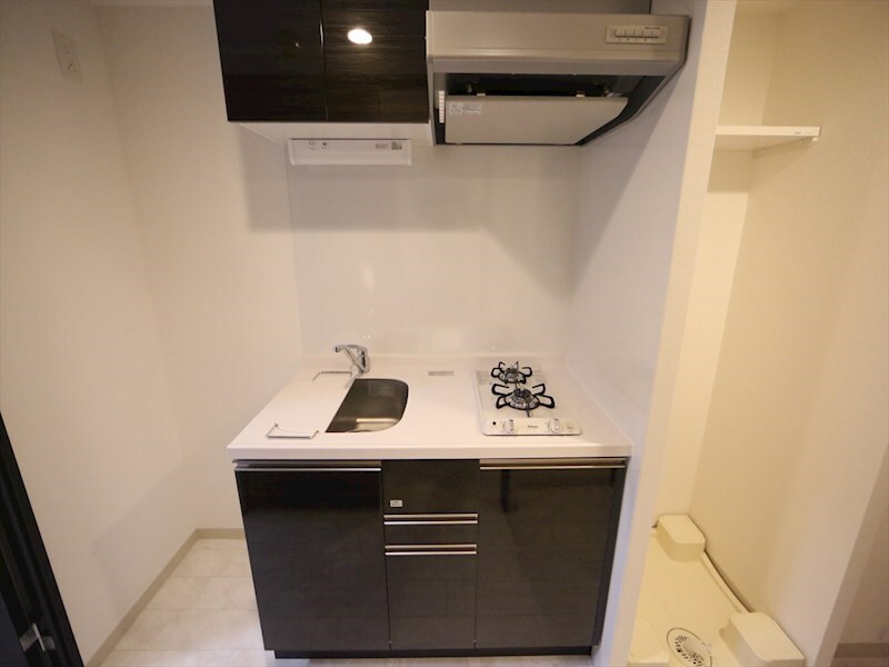 物件内観写真26　(システムキッチン（ガス2口コンロ付）)