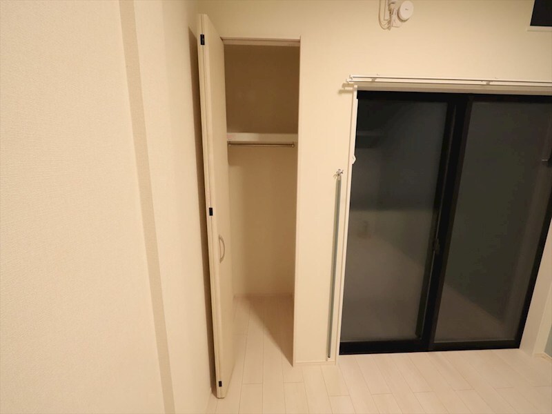 物件内観写真6　(クローゼット付　同仕様写真)