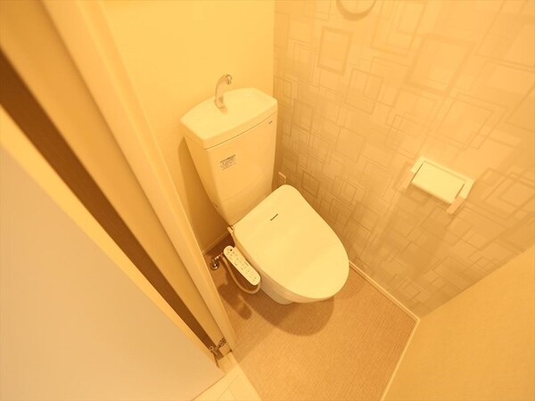 トイレ(温水洗浄暖房便座付トイレ　同仕様写真)