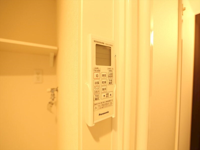 物件内観写真17　(浴室暖房乾燥機付き　同仕様写真)