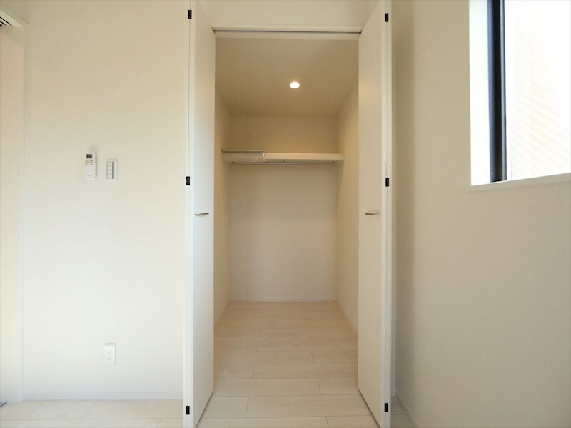 物件内観写真22　(ウォークインクローゼット（収納充実してます）　同仕様写真)