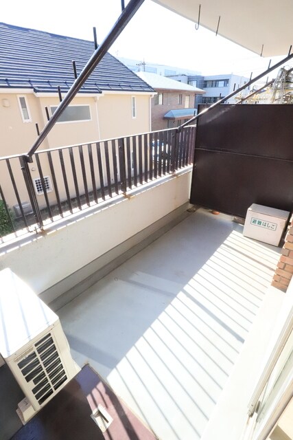 物件内観写真17　(★南向き・日の当たるバルコニー★)