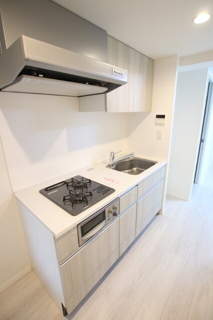 物件内観写真10　(★お料理しやすいシステムキッチン★)