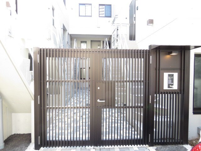 物件外観写真4　(◆オートロック付きで安心です◆／2009号室対象外)