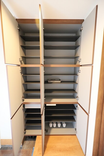 物件内観写真14　(シューズボックス)