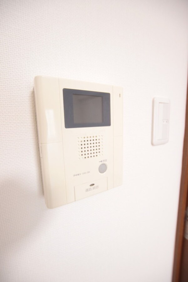 セキュリティ(テレビモニターホン付きドアホン)
