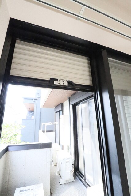 物件内観写真30　(◆安心のシャッター付き◆)