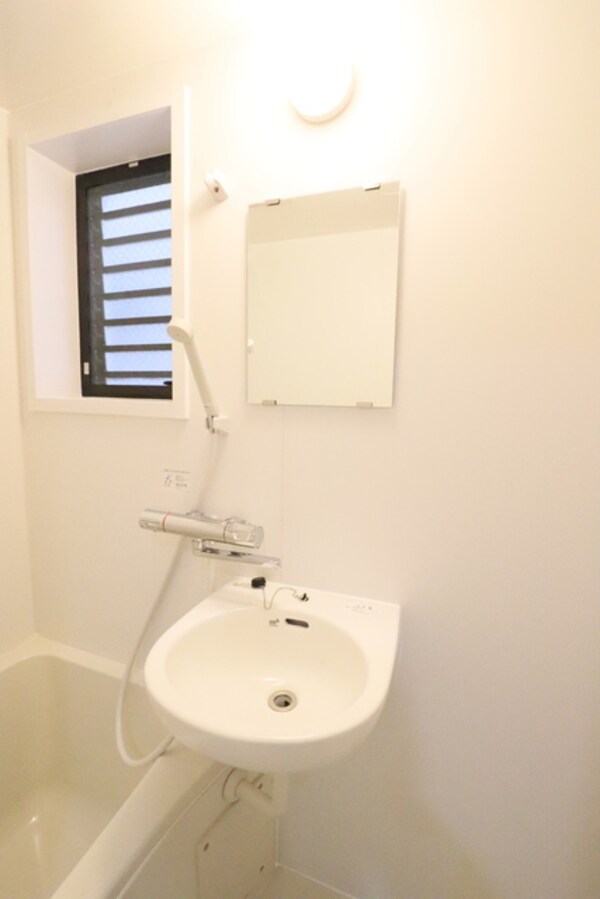 洗面所(◆お手入れのしやすい浴室同室タイプ◆)