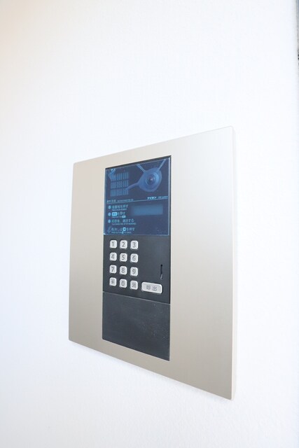 物件外観写真4　(◆テレビモニタ付きオートロック◆)