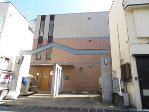 ロイヤルハウス外観写真