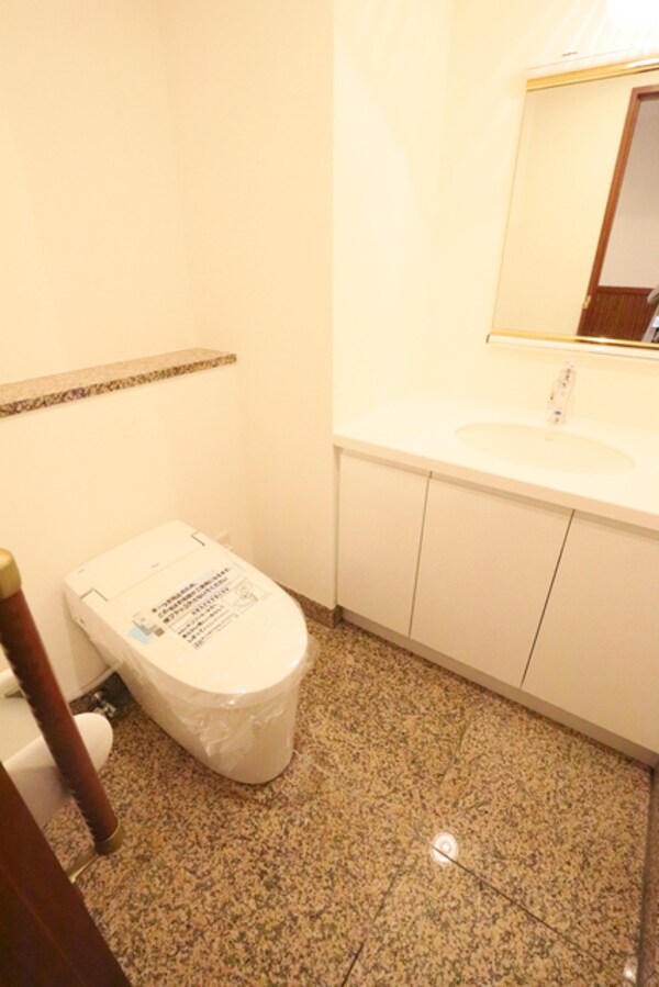 トイレ(◆広い洗面台付きトイレ◆)