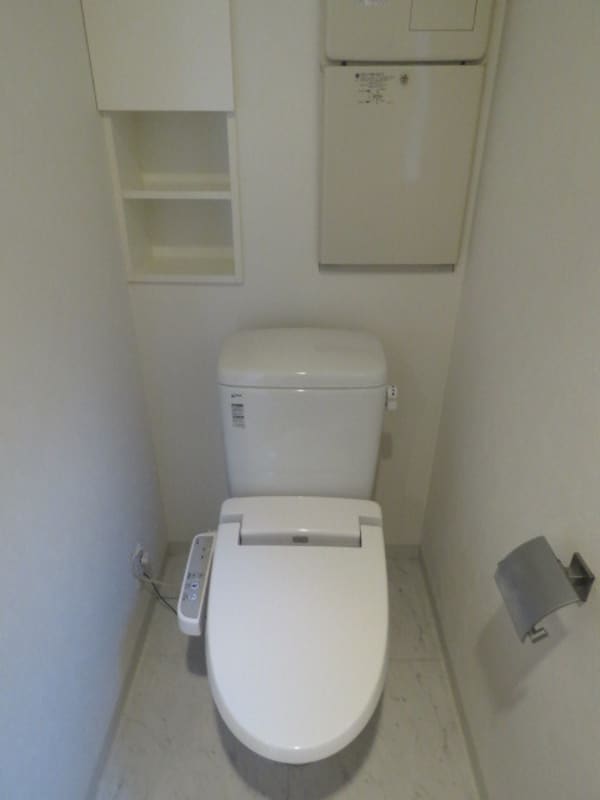 トイレ(★洗浄暖房便座付きトイレで快適です★)