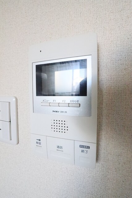 物件内観写真13　(◇来訪者対応も安心のＴＶモニターホン◇)
