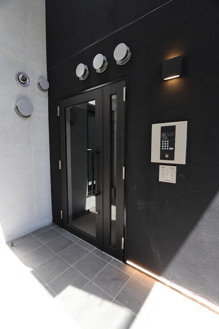 物件外観写真6　(★オートロック付き★)