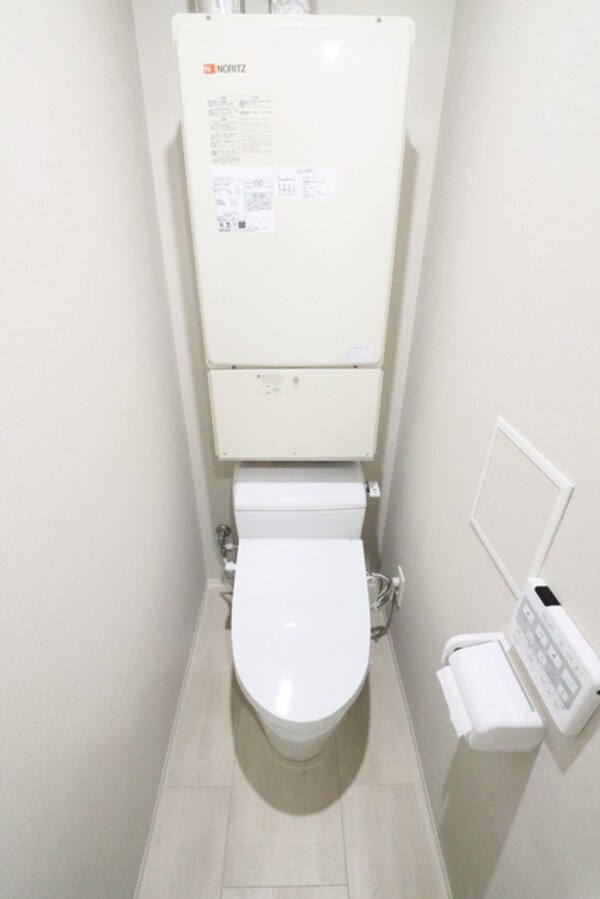 トイレ(◆温水洗浄機能付きトイレ◆)