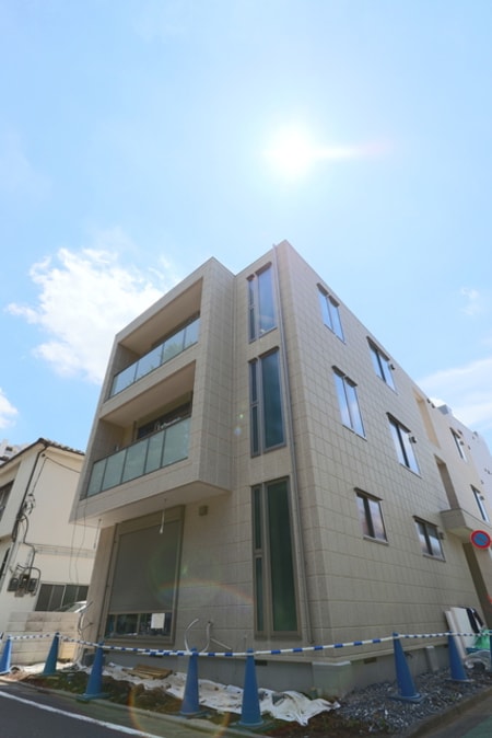 アパルトマン文庫の森外観写真