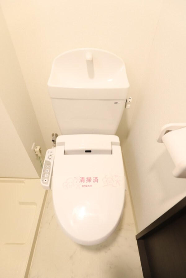 トイレ(★温水洗浄便座付きトイレ★)