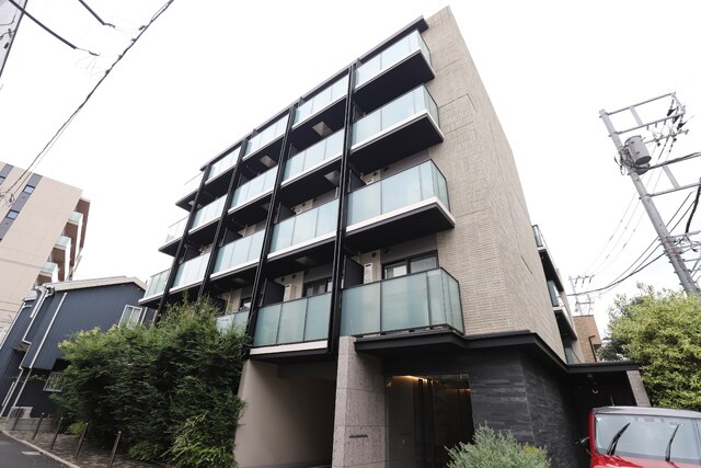 物件外観写真1　(★2021年築のRC造マンション★)