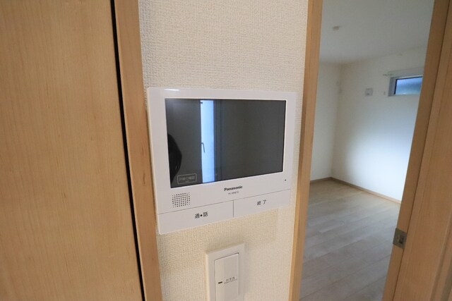 物件内観写真22　(2階でも来客対応可能なTVモニターホン)