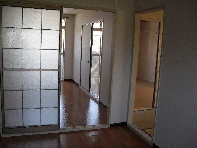 リバーサイドヒルズ　Bの居室