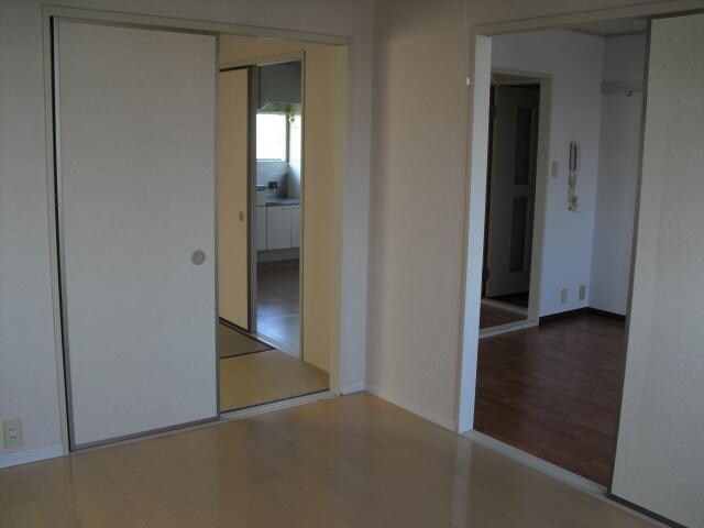 リバーサイドヒルズ　Bの居室