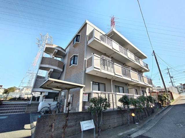 グリッティー・パレス