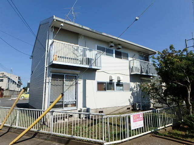 ファミール泉Ａ