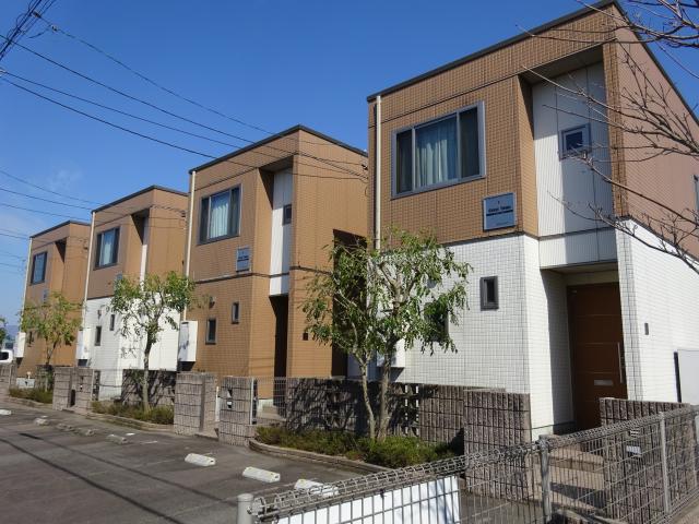 クレストタウン