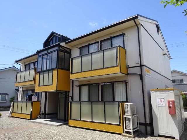 ファミールＳ　2号棟