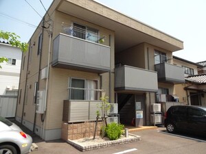 ファミーユ外観写真