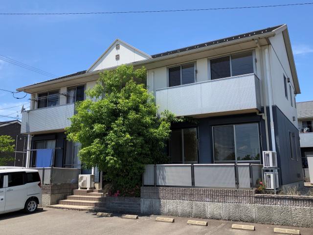 シャーメゾン洪