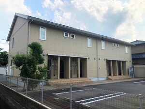 シャルメ二の宮外観写真