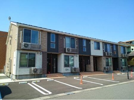 メゾン　ドゥ　アイリス外観写真