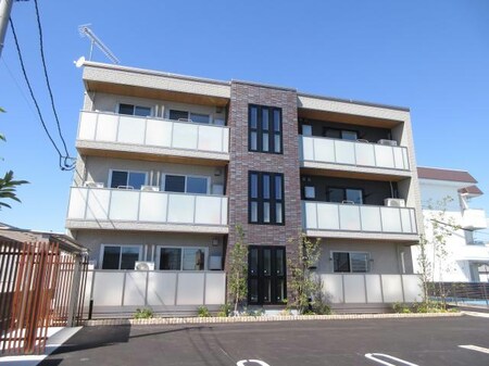 SHAMAISON　高木中央外観写真