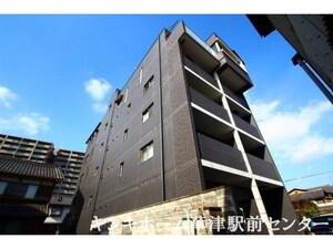 N+aya外観写真