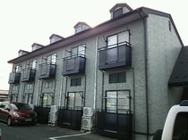 東北新幹線（東北地方） 古川駅 2階建 築24年の外観写真