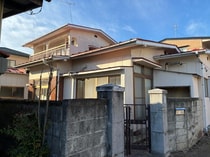 東北新幹線（東北地方） 古川駅 2階建 築46年の外観写真