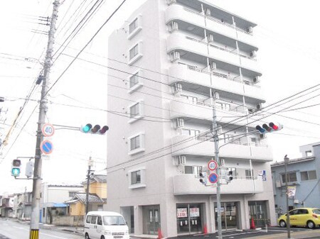 エアフォルク平成外観写真