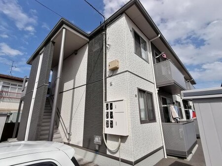 シャーメゾンフォルトゥーナ外観写真