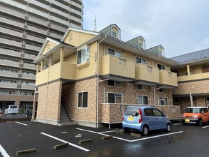 WISH新田東ⅠⅡ外観写真