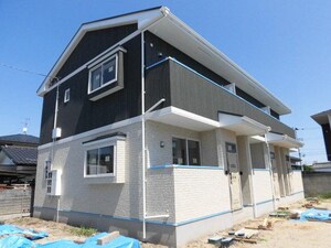 コンフォートメゾンプラム外観写真