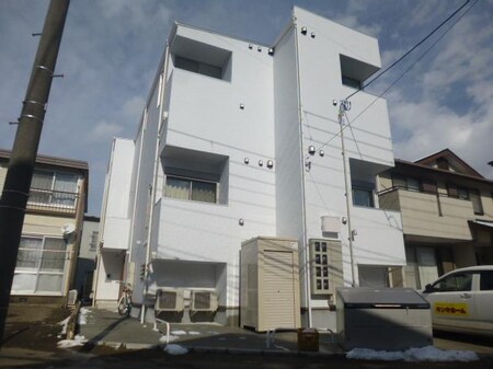 RIZESTフェリオ東照宮・RIZESTレガーロ東照宮外観写真