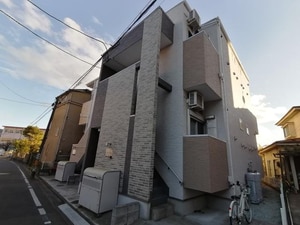 セグランサ上杉外観写真