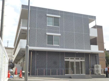 アスコット河原町駅前外観写真