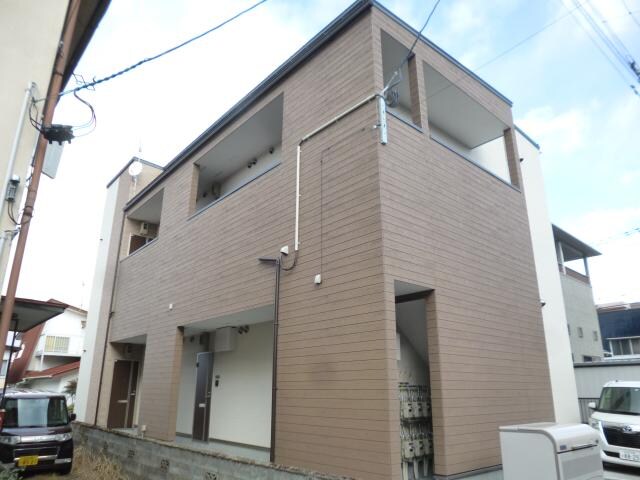 ハーモニーテラス岩切の物件外観写真