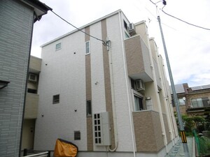 ハーモニーテラス台原外観写真