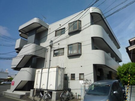 イーストライフ外観写真