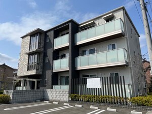 シャーメゾンN・Ⅳ外観写真