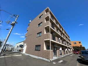 パインイーストⅠ外観写真